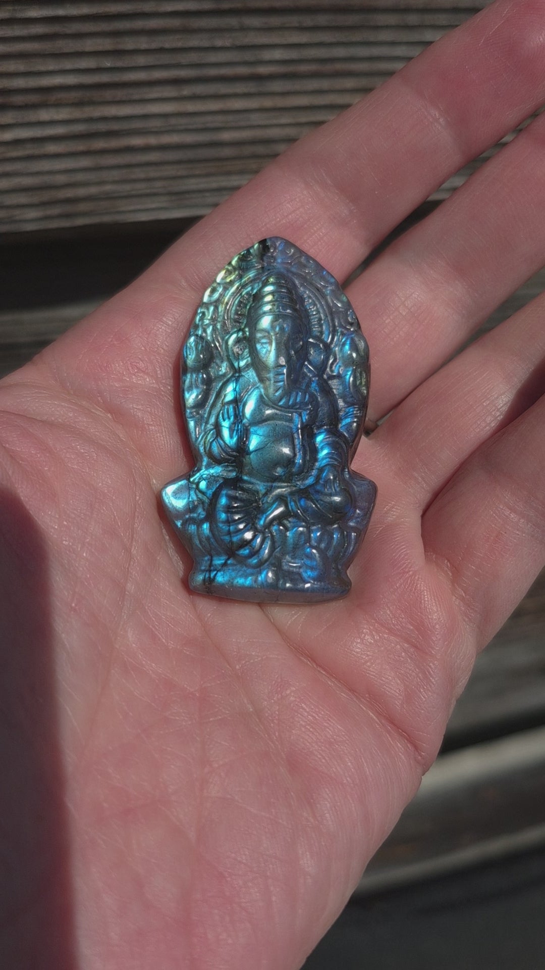 Figurine Ganesh en Labradorite Naturelle AA+ – 50 mm