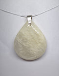 Pendentif Pierre Plate Goutte en Pierre de Lune Beige de Madagascar – Grade AA