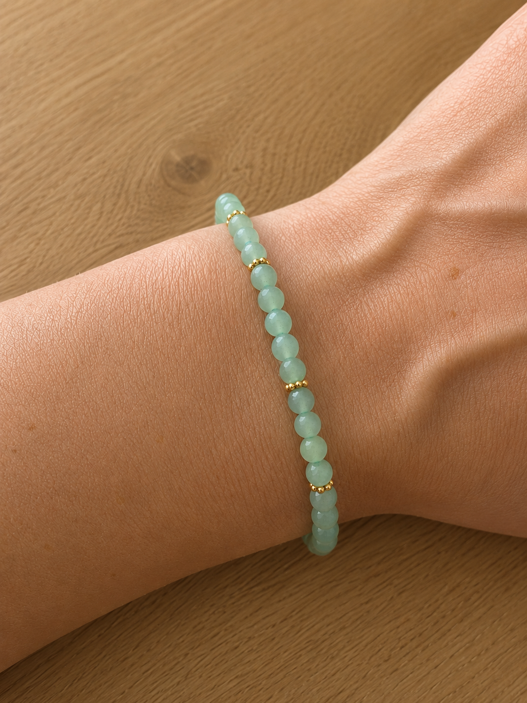 Bracelet Doré en Aventurine Verte – Perles 4 mm – Grade A
