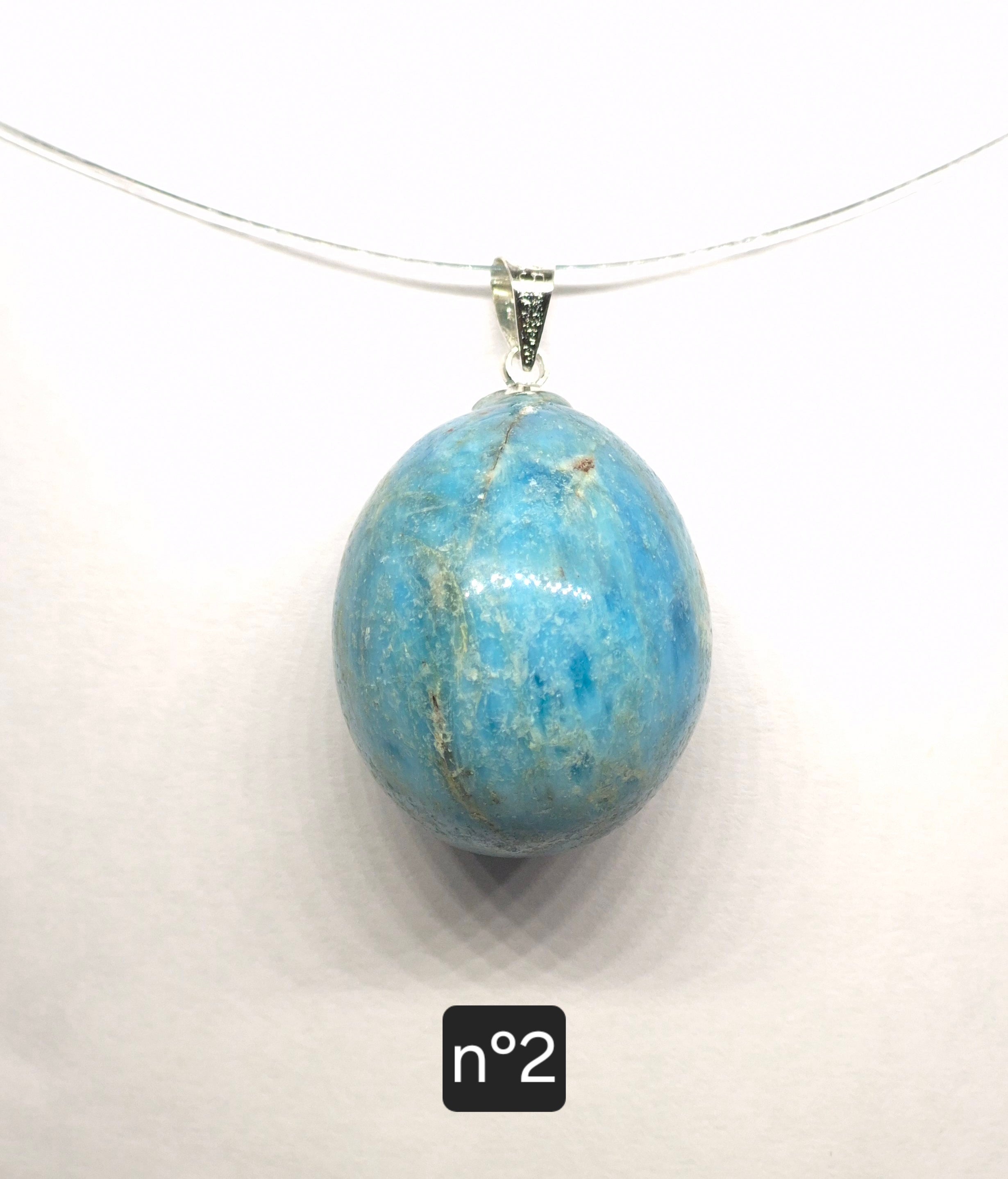 Pendentif Pierre Roulée en Apatite de Madagascar – Grade A